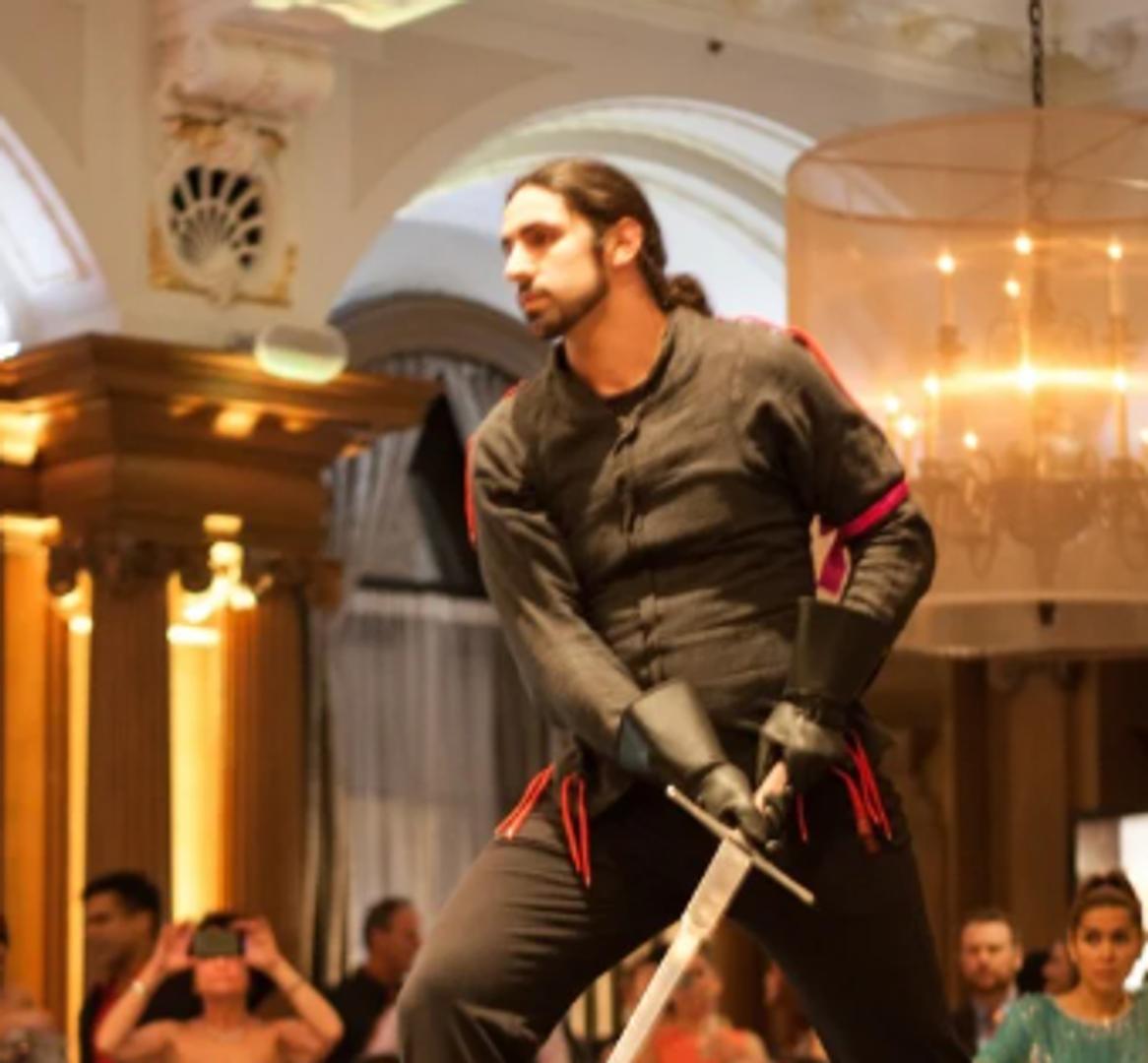 Advanced Longsword w/ Provost Matheus Alfred-Olmedo