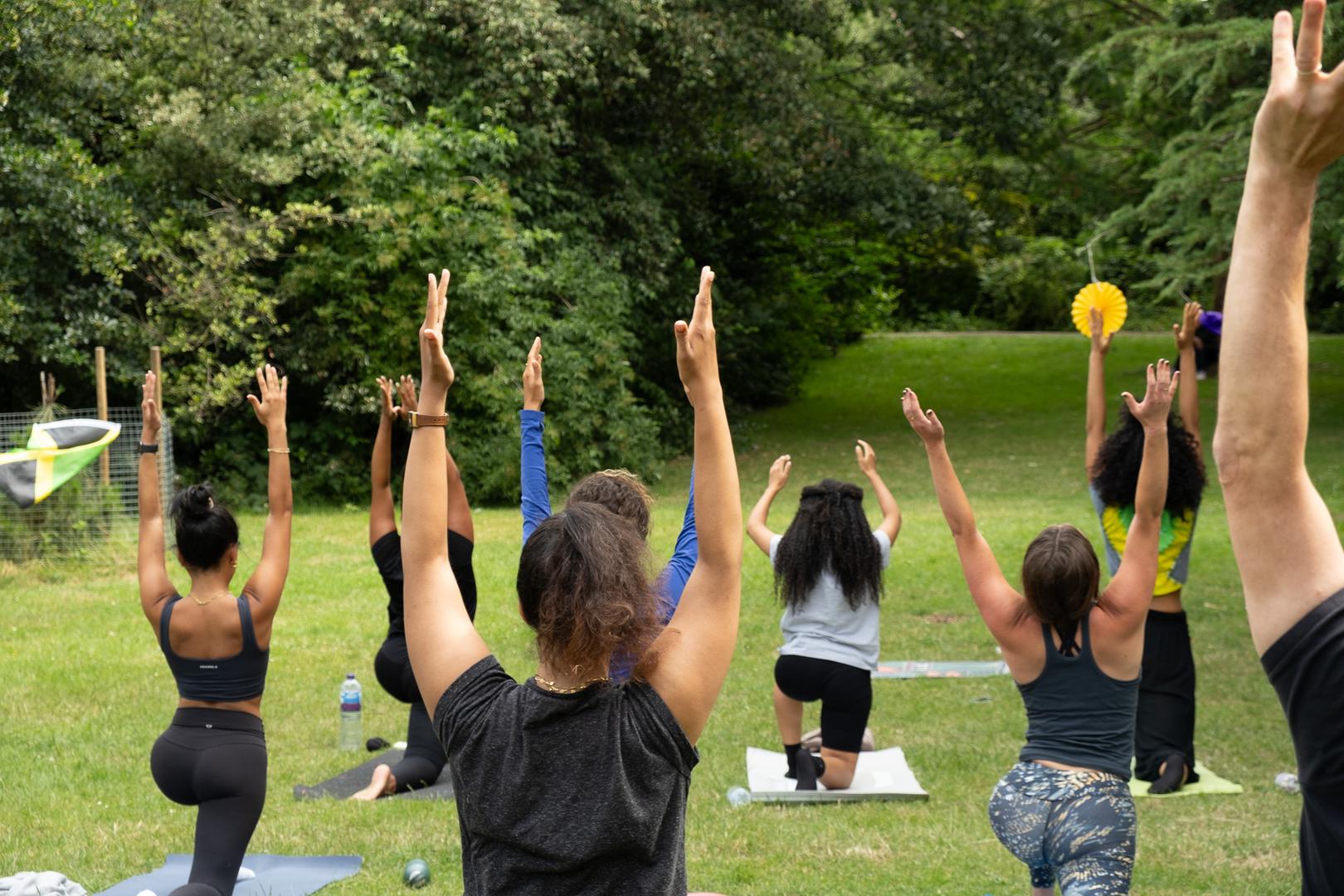 Yoga in Victoria Park