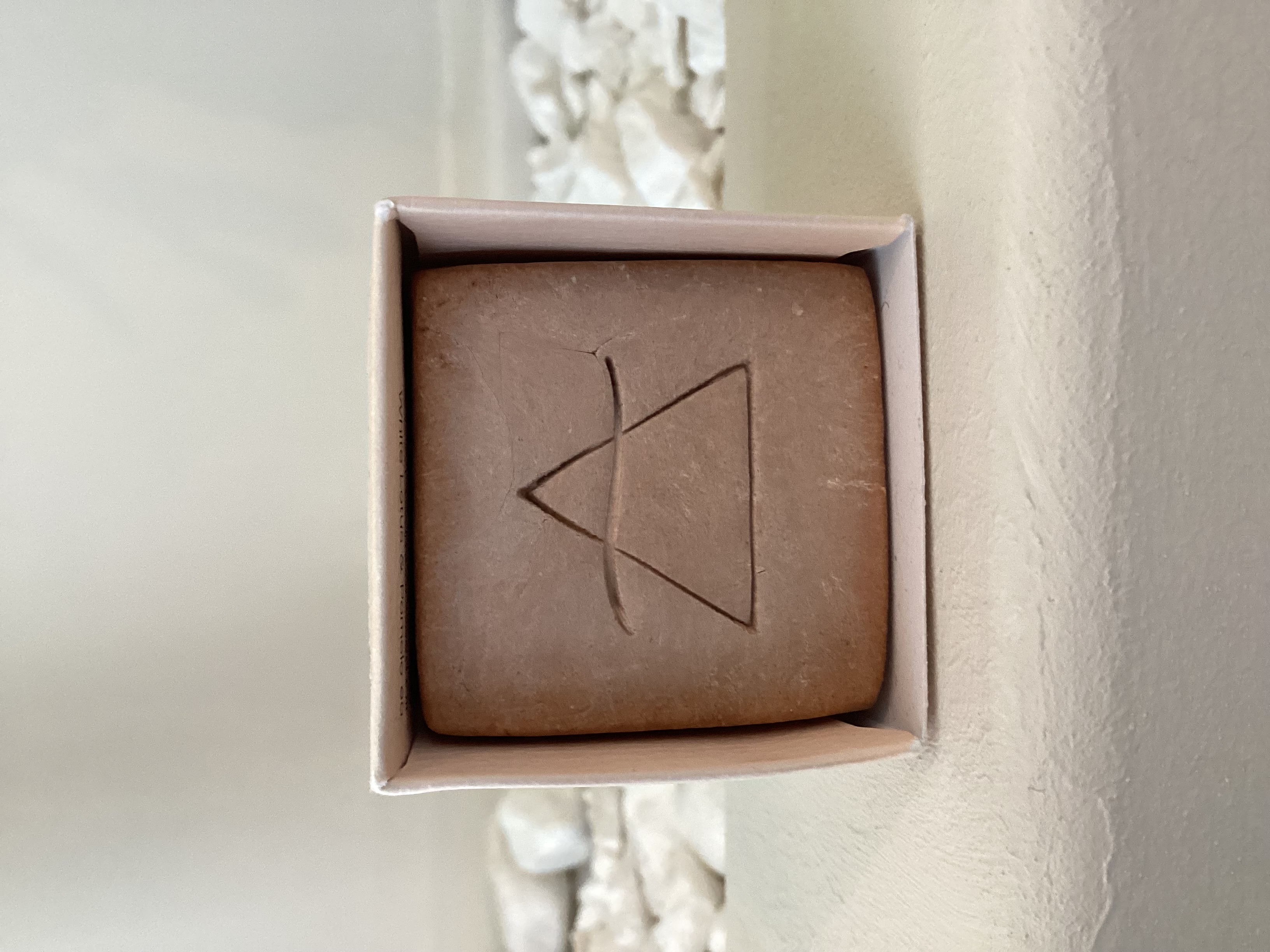 Earth Clay - Lotus Solid Clay Mask